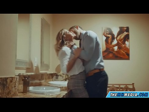 ❤️ Kad krūtiska blondīne pavedina tevi publiskā tualetē ☑ Tik porno pie mums lv.vbdsm.ru ️❤